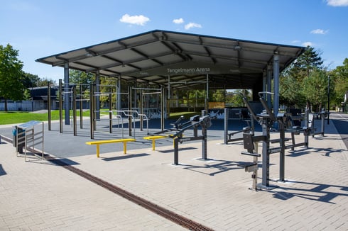 Sportpark mit Freilufthalle